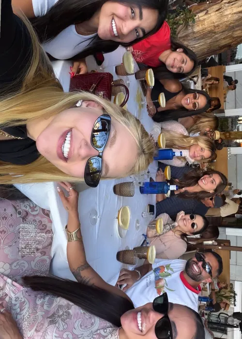 
					Virginia celebra encontro com esposa de Endrick e desabafa: 'É f*da'
				
				