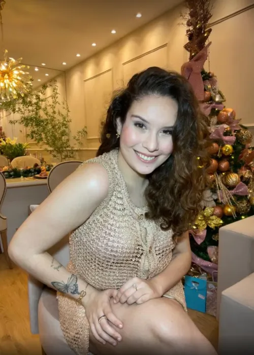 
					Antes e depois choca: Stephanie Gomes fez combo de procedimentos estéticos para 'A Fazenda 18'
				
				