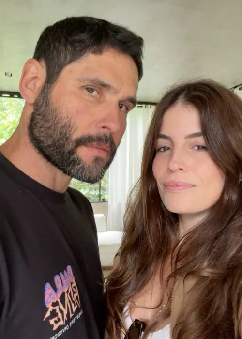 
					Casado com sobrinha de Malu Mader, Dudu Azevedo foi vítima de stalker e retomou relação após 5 anos
				
				