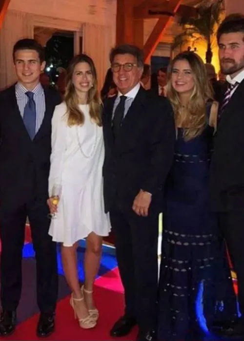 
					Casamento de Giulia Be tem 3 dias, festão no 'Taj Mahal carioca' e confusão com fã no Cristo Redentor
				
				