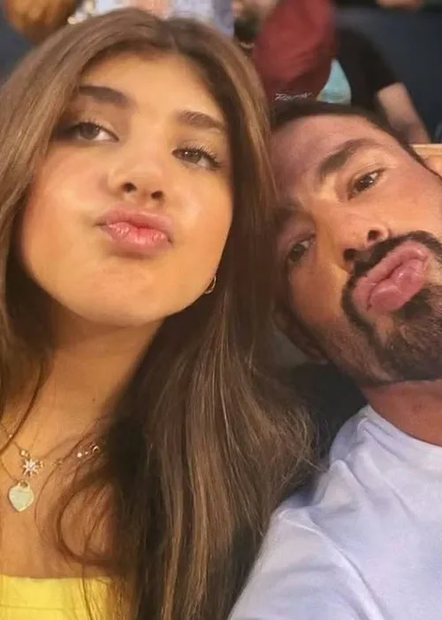 
					Cauã Reymond desabafa do rigor do pai e revela como quebra padrões na educação da filha, Sofia
				
				