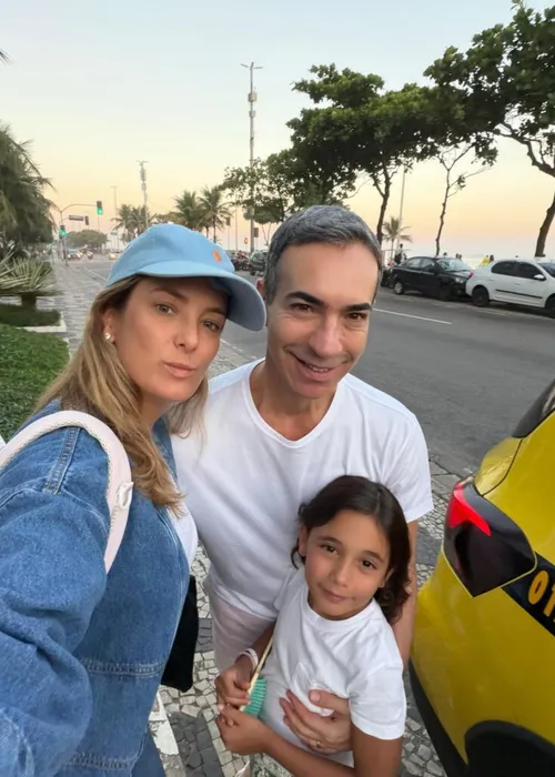 
					César Tralli desembolsa cerca de R$ 20 milhões e transforma dois apartamentos em mega refúgio de 400 m² de frente para o mar em Ipanema
				
				