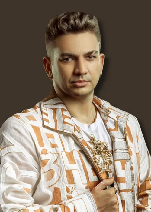 
					Compositor revela que Joelma mudou letra de “Príncipe Encantado” por causa da religião: 'Não se sentia mais confortável'
				
				