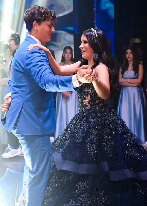 
					De 'ídola' da filha de Neymar a fenômeno do YouTube: quem é Maria Clara, que viralizou com festa milionária
				
				