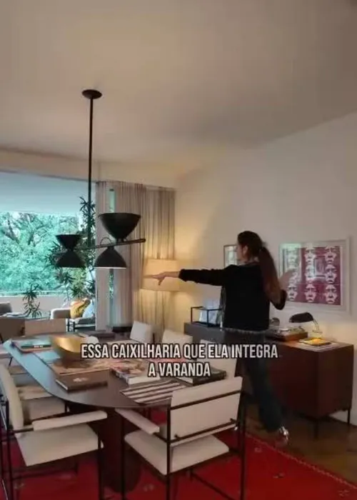 
					Escalada para a novela da Globo, Alessandra Negrini tenta se livrar de apartamento de luxo todo reformado em São Paulo
				
				