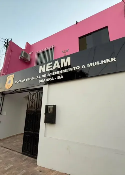 
					Homem é preso por vazar foto íntima e perseguir ex-companheira na Bahia
				
				