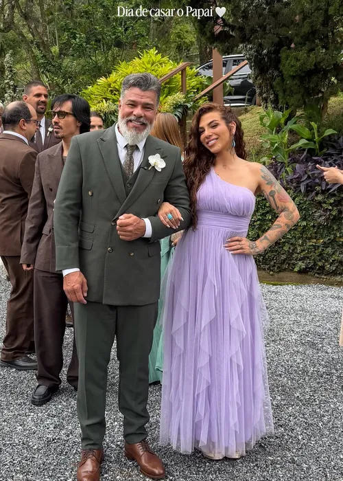 
					Maurício Mattar se casa com jornalista 25 anos mais nova; ator foi casado com Elba Ramalho e namorou Angélica e Paolla Oliveira
				
				