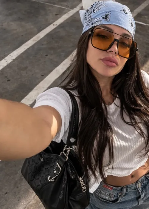 
					Quem é Dani Gal? Nova namorada de Neném, dupla de Pepê, é tatuadora e ostenta corpo escultural
				
				