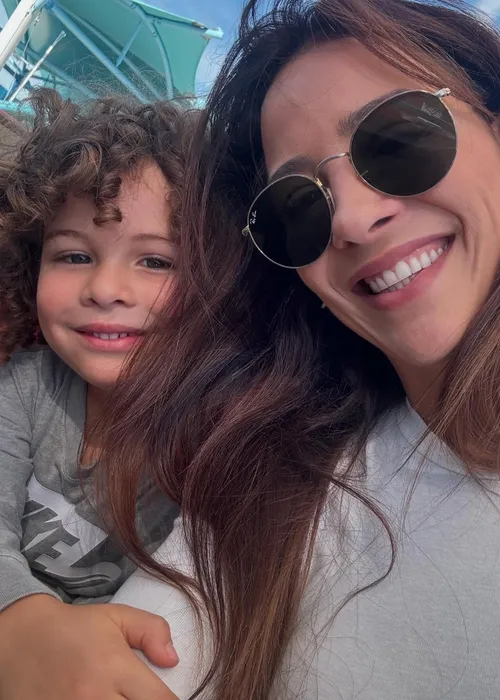 
					Quem é Elaine Quisinski, ex de Paulo Zulu que detonou 'flerte' com Nívea Stelmann
				
				