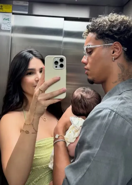 
					Quem é Giovanna Buscacio, nora de Ronaldinho Gaúcho que já viveu affair com Gabigol
				
				