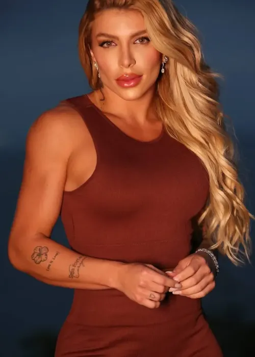 
					Quem é Nicole Fagundes, suposto pivô de crise do namoro de Belo com Rayane Figliuzzi
				
				