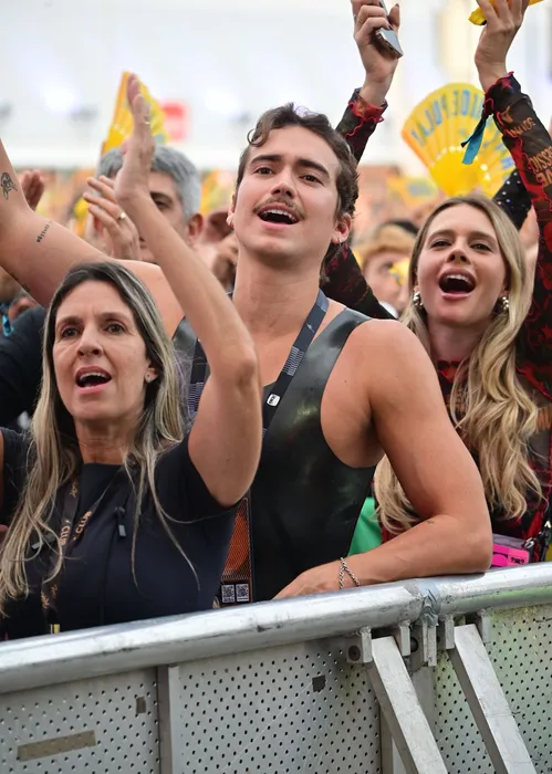 
					Rock in Rio: namorado de Pedro Sampaio rouba a cena na grade do show
				
				