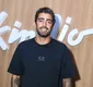 
                  Solteiro, Pedro Scooby curte o Rock in Rio em meio a vazamento de briga judicial com Cintia Dicker