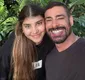 
                  Cauã Reymond desabafa do rigor do pai e revela como quebra padrões na educação da filha, Sofia