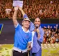 
                  Ivete Sangalo faz doação surpreendente de R$ 50 mil durante show em Petrolina