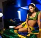 
                  Larissa Riquelme faz ensaio sensual com as cores do Brasil; veja