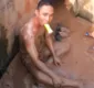 
                  Jovem mergulha em túnel de fezes para salvar filhotes de cachorro