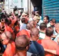 
                  Comerciários invadem shopping Piedade em protesto por reajuste