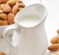 
                  Descubra sete benefícios do leite de amêndoas e aprenda a receita