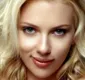 
                  Com nova banda, Scarlett Johansson lança single;ouça