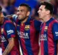 
                  Após renovação, Daniel Alves revela: "Messi pediu para eu ficar"