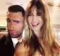 
                  Adam Levine faz serenata especial para esposa; assista vídeo