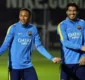 
                  Vai encarar? Neymar e Suárez chamam Mascherano para 'briga'