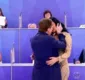 
                  Silvio Santos finge beijar Helen Ganzarolli e modelo se assusta