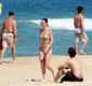 
                  Glenda Kozlowski exibe corpão em praia no Rio