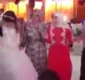
                  Vídeo mostra casamento transformado em caos após explosão