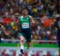 
                  Brasileiro quebra recorde mundial e ganha ouro na final dos 100 m