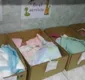 
                  Sem berços,recém-nascidos dormem em caixas de papelão em hospital