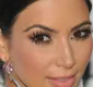 
                  Aprenda a fazer a maquiagem de Kim Kardashian