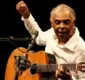 
                  Gilberto Gil grava vídeo cantando música censurada pela ditadura