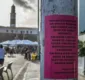 
                  'Poesia na calçada': Jovens colam poesias em postes de Salvador