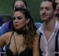 
                  Alinne Rosa discute com dançarino em bastidor do 'Dancing Brasil'