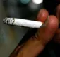 
                  Quase metade dos fumantes brasileiros quer largar o cigarro