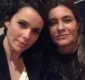 
                  Débora Falabella e Adriana Esteves se reencontram e fãs vibram