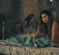 
                  Anitta lança três clipes e causa na web com beijos múltiplos