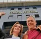 
                  Chico Buarque visita Lula na prisão: 'mais jovem e bem disposto'