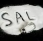 
                  O que acontece quando se ingere muito sal