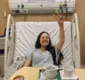 
                  Após cirurgia, Larissa Manoela tranquiliza fãs: 'deu tudo certo'