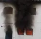 
                  Três crianças morrem e uma mulher fica ferida durante incêndio