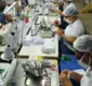 
                  Empresas de confecção fabricarão 61 mil peças de vestuário