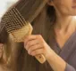 
                  Tire seu cabelo do sofrimento: como acabar com a queda dos fios