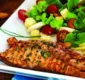 
                  Veja receita de salada fresca de salmão e seus benefícios