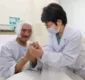 
                  Médicos removem lâmina enferrujada após 26 anos