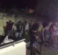 
                  Polícia apreende caminhonete que transportava pessoas para festa