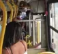 
                  Mulher é agredida e expulsa de ônibus por não usar máscara