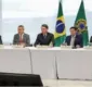 
                  'Não vou esperar f*der minha família ou amigo meu', diz Bolsonaro